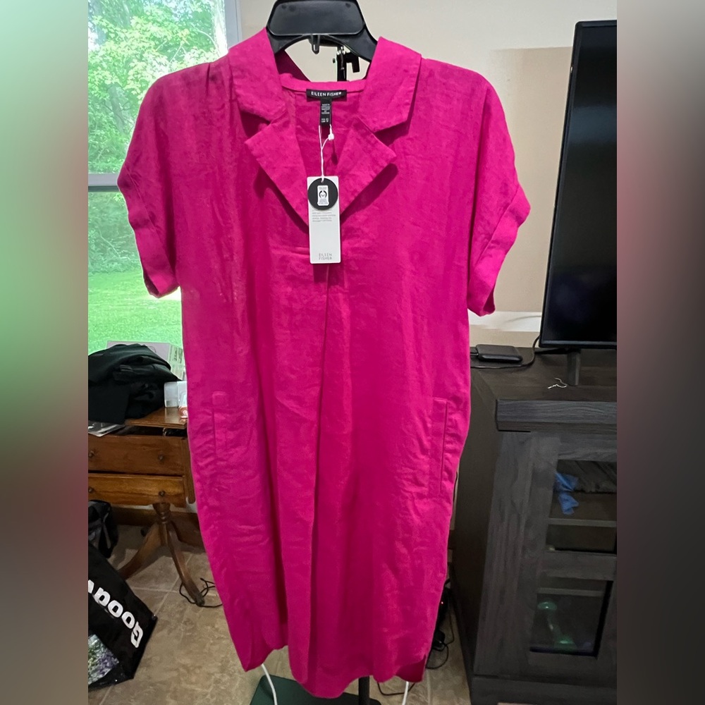 Eileen Fisher Linen Short-Sleeve Shift Dress in Bright Magenta